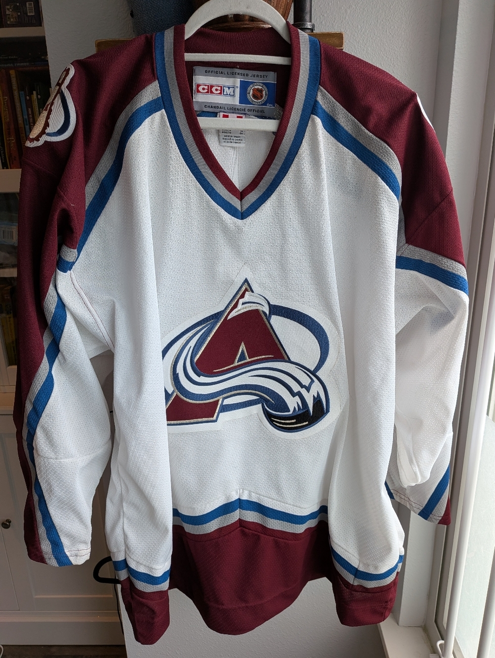 Vintage CCM Colorado Avalanche Jersey - White / Away - Size XL - Made in Canada
